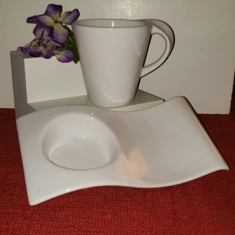 Coffee or tea cup set